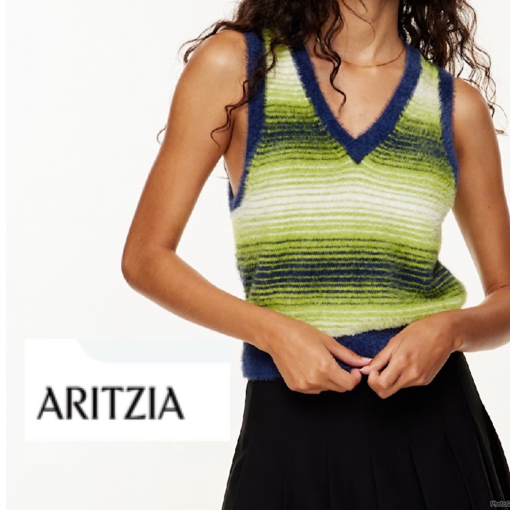 Aritzia Green and Blue Fuzzy Knit V-Neck Top